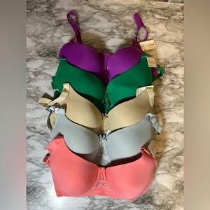 5 pack new wear everyday Emily Johnson Tee shirt bras all NWT